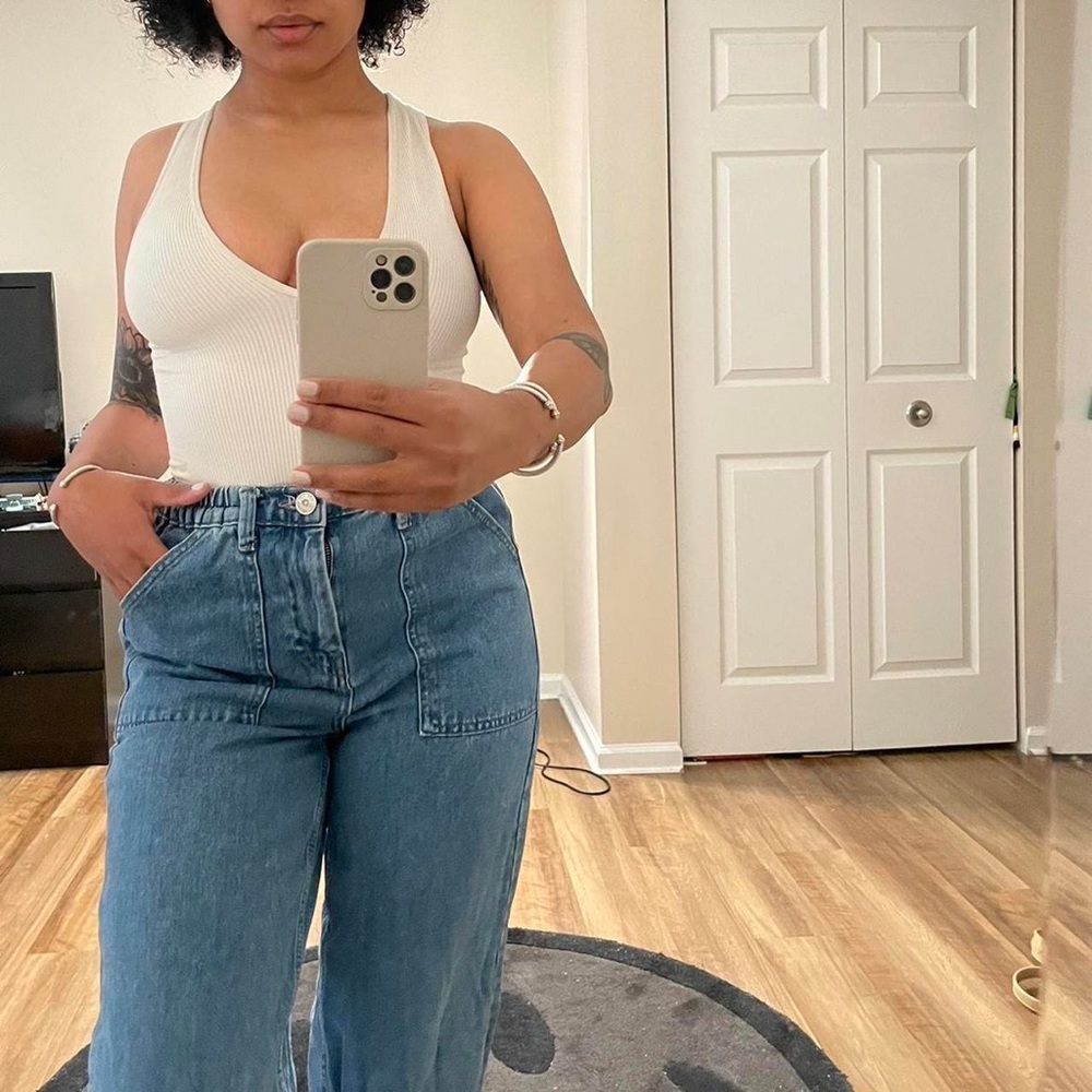URBAN OUTFITTERS- BDG denim painter pants
Worn once